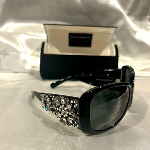 Authentic PreOwned Dolce & Gabbana Crystal Black Limited Edition Vintage Rare!